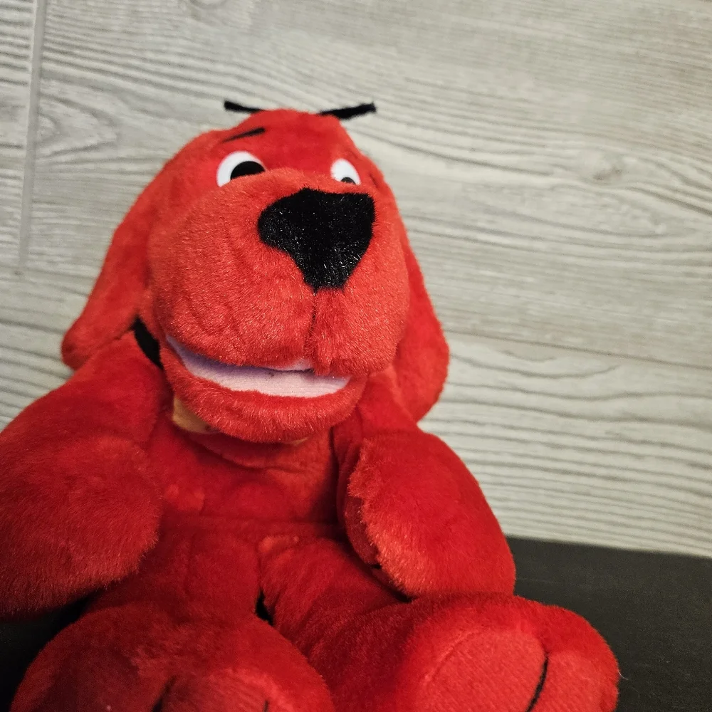 Vintage Clifford the Big Red Dog Singing Hand Puppet - Scholastic Avon - 1999